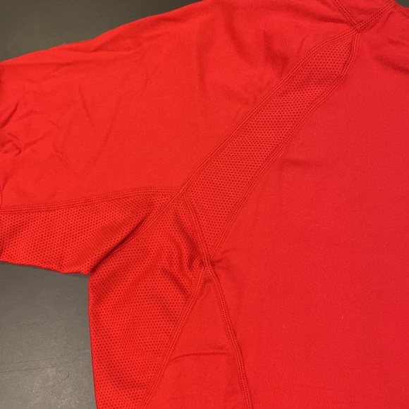Nike FitDry. Red. Size: M. Wore a few times. - Picture 5 of 8